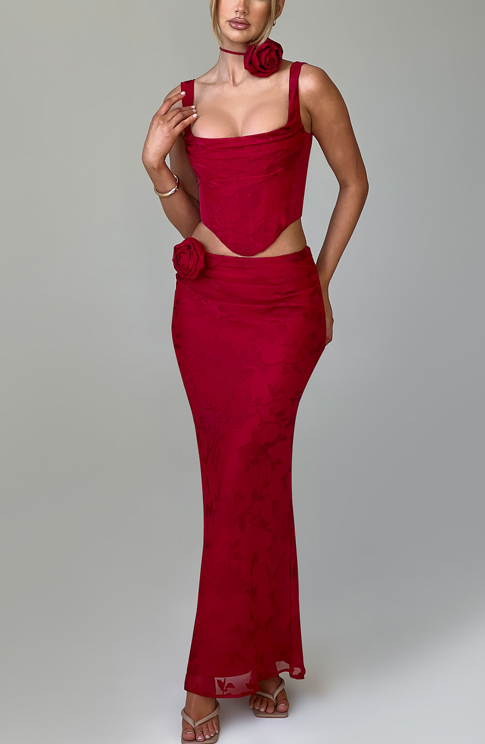 Elizabeth Korse - Kirmizi