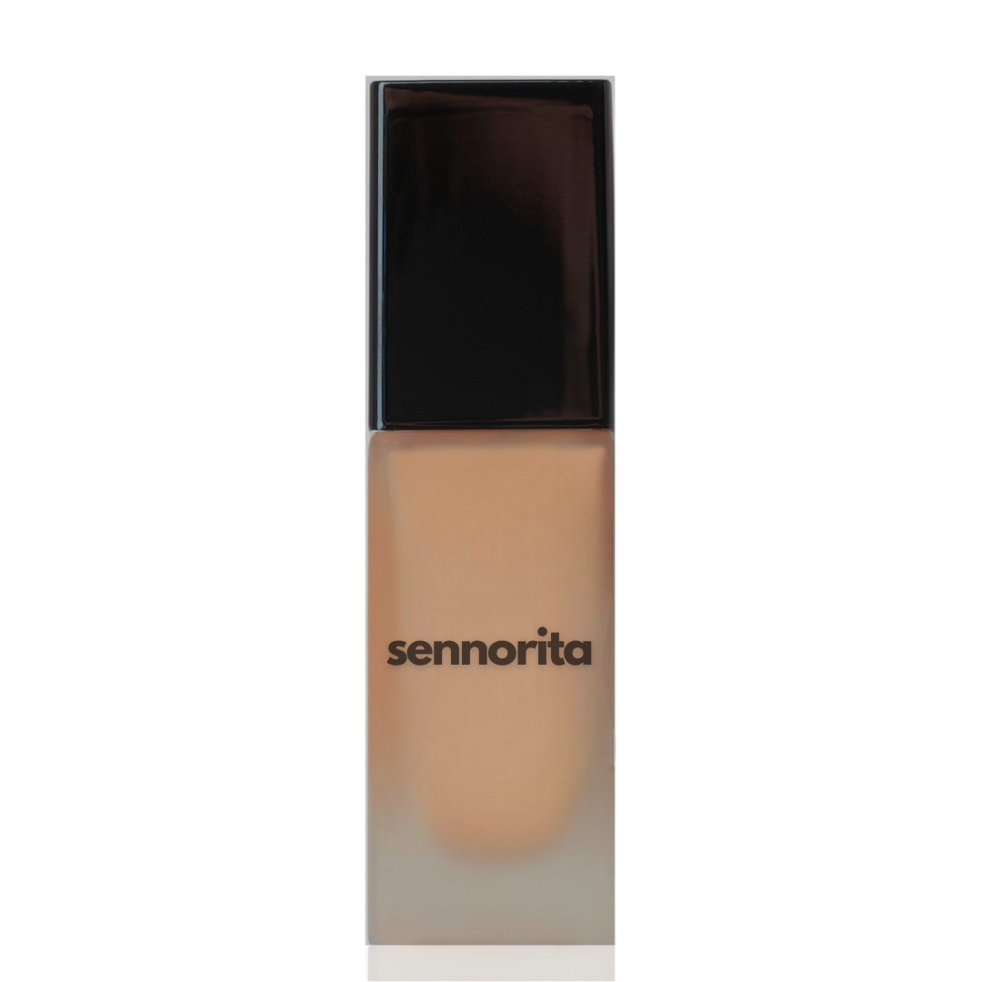 Sennorita - Less is More Satin Foundation SPF15