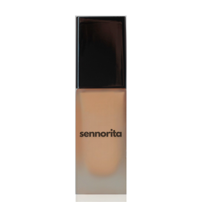 Sennorita - Less is More Satin Foundation SPF15