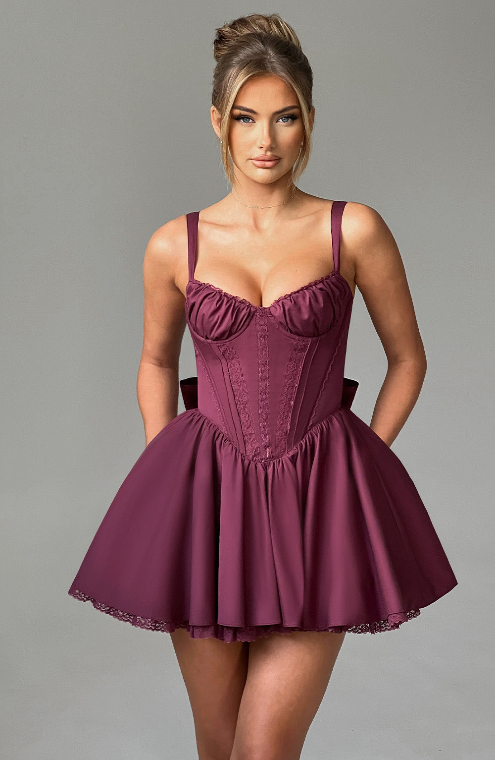 Robe courte Josie - Laque cerise